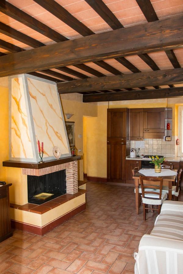 Residence Le Gagli Arde Arezzo Exterior foto